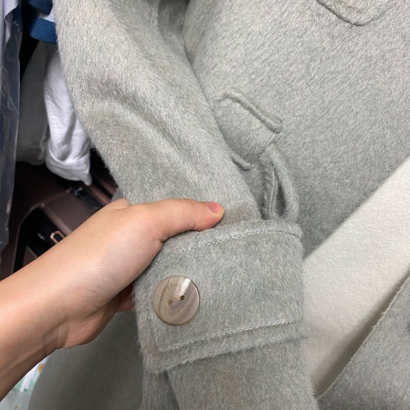 Wool coat - Picture 6 of 9